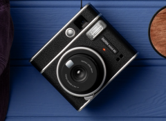 富士胶片采用新的Instax Mini 40相机和Contact Sheet小